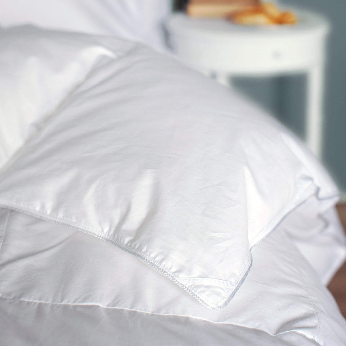 Lajord Canadian White Goose Down Duvet Comforter
